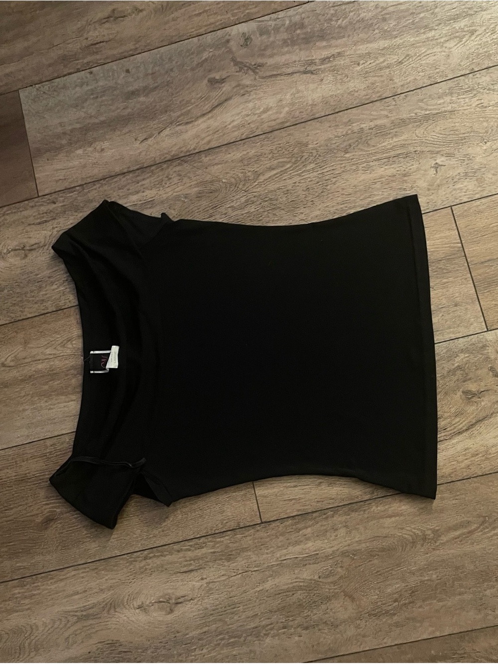 Wrapper Black Short-Sleeve Women's Top